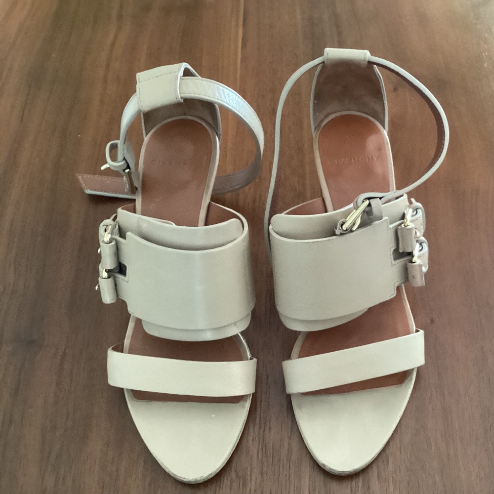Givenchy sandals - Picture 1 of 10